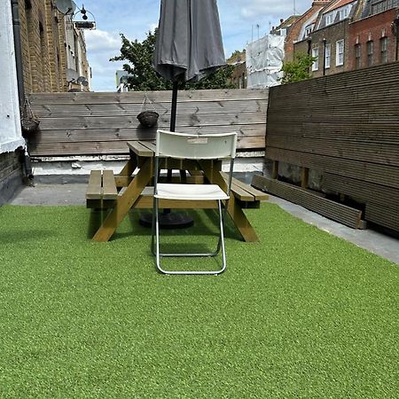 City Lodge Shadwell Londra Exterior foto