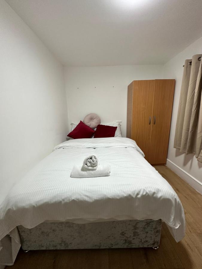 City Lodge Shadwell Londra Exterior foto