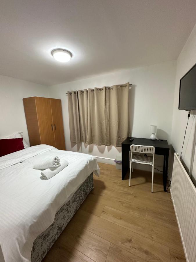 City Lodge Shadwell Londra Exterior foto